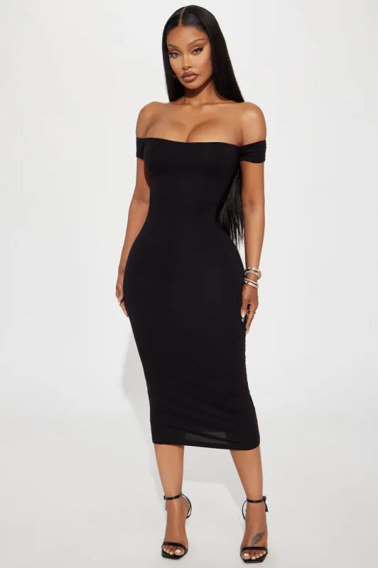 Endless Memories Double Lined Midi Dress - Black sold by Fashion Nova