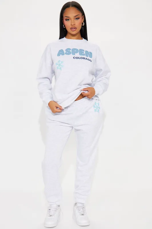 Cozy SZN Fleese Pant Set - Heather Grey sold by Fashion Nova