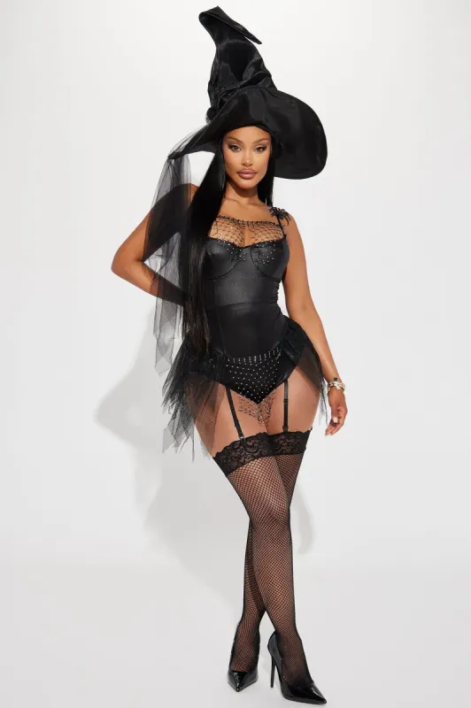 Gonna Cast A Spell Witch 2 Pice Costume Set - Black sold by Fashion Nova