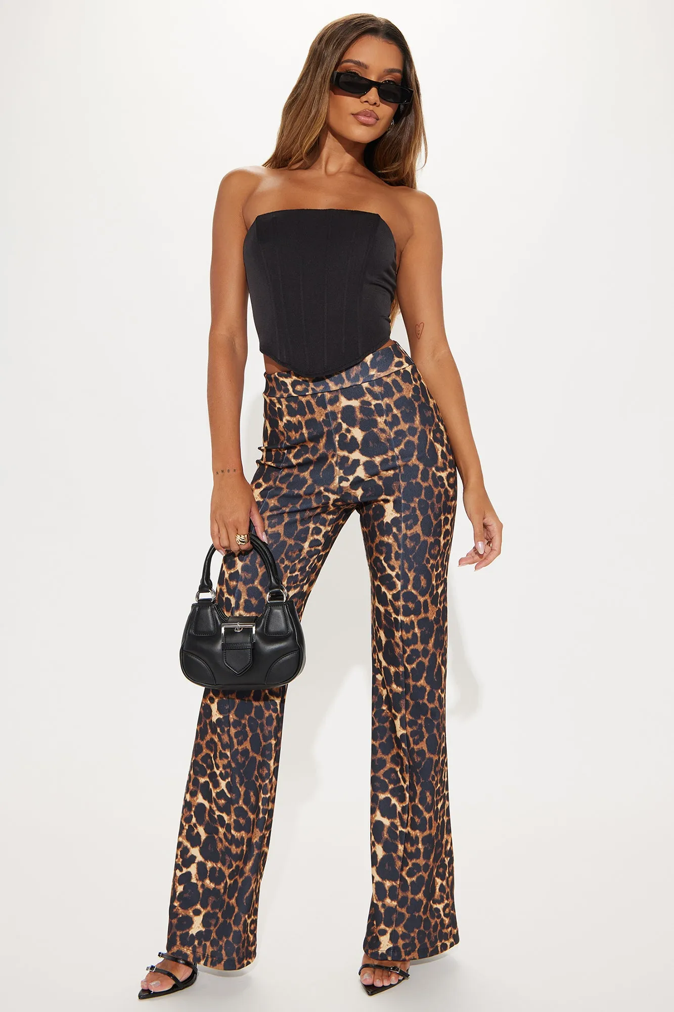 All The Feels Corset Top - Black sold by Fashion Nova product image thumbnail 2