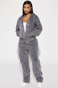 Good Vibes Washed Wide Leg Sweatpant - Grey/combo sold by Fashion Nova