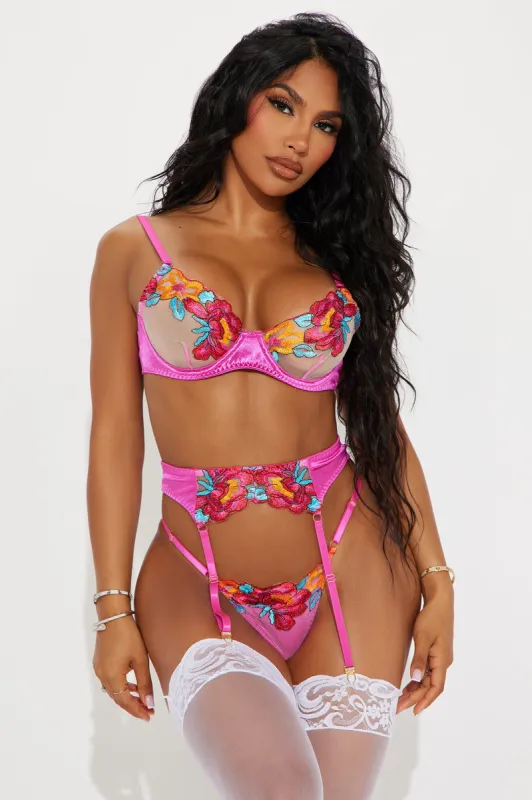 Dorina Lace Garter 3 Piece Set - Pink sold by Fashion Nova