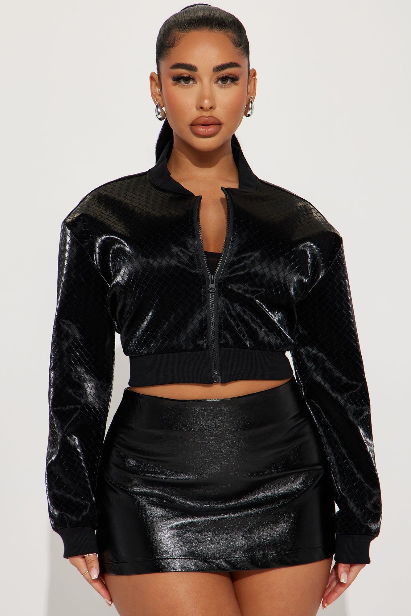 Got High Standards Cropped Jacket - Black sold by Fashion Nova product image thumbnail 3
