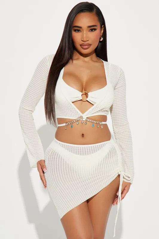 Anika Charm Chain 4 Piece Bikini Set - Ivory sold by Fashion Nova