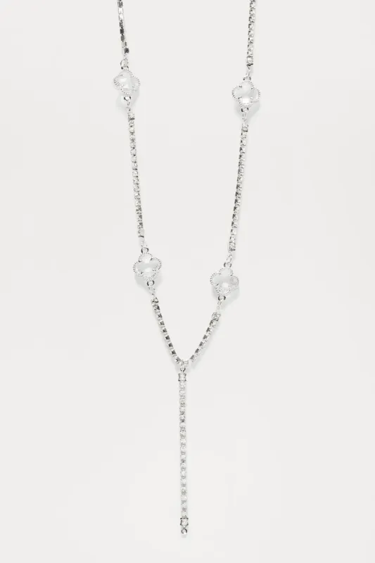 Clover Cove Necklace - Silver sold by Fashion Nova