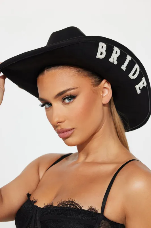 Marrying A Cowboy Hat - Black sold by Fashion Nova