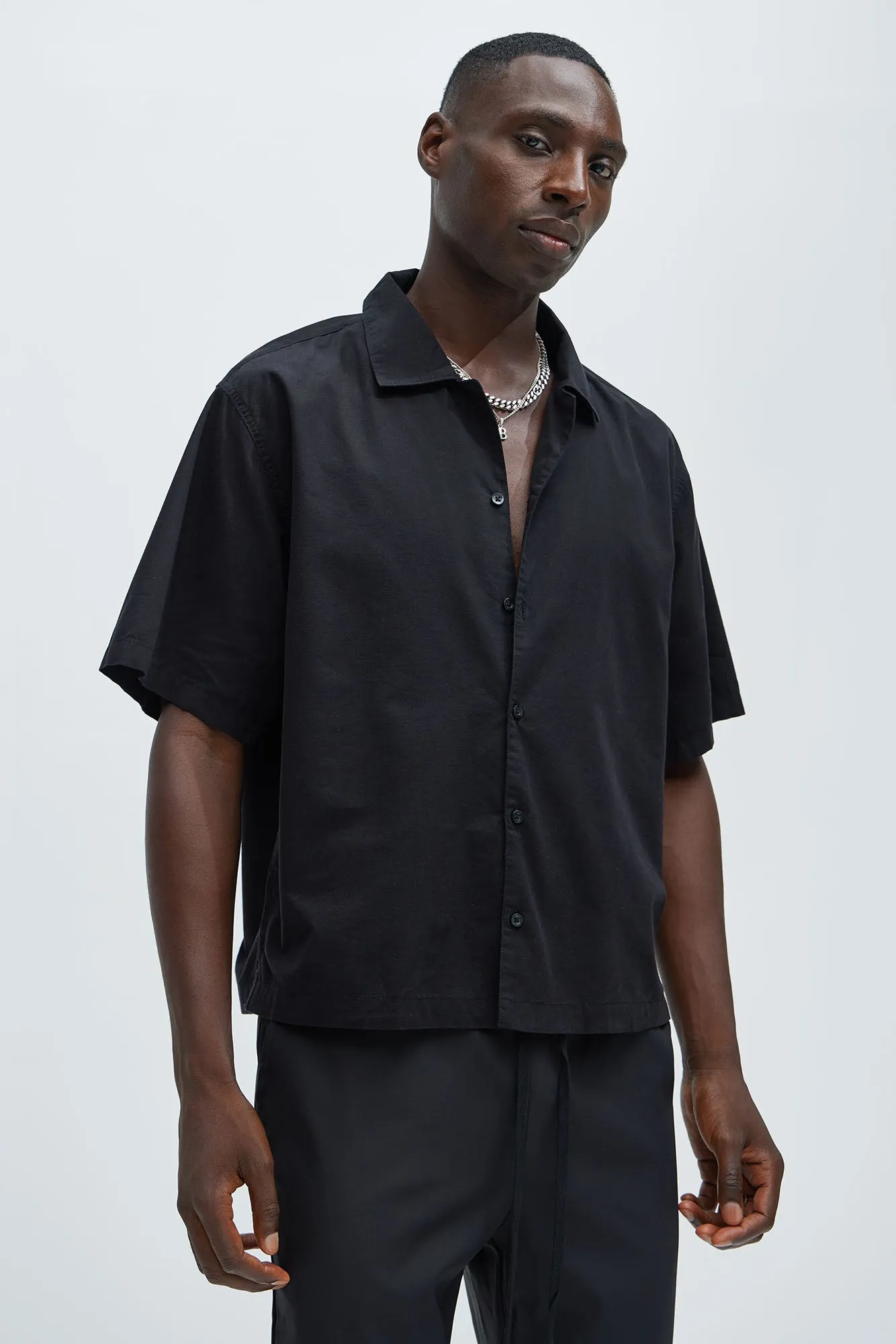 Ryland Relaxed Cuban Shirt - Black sold by Fashion Nova