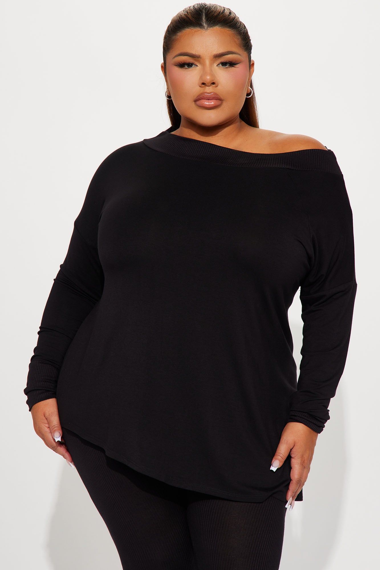 Amara Legging Set - Black sold by Fashion Nova product image thumbnail 5