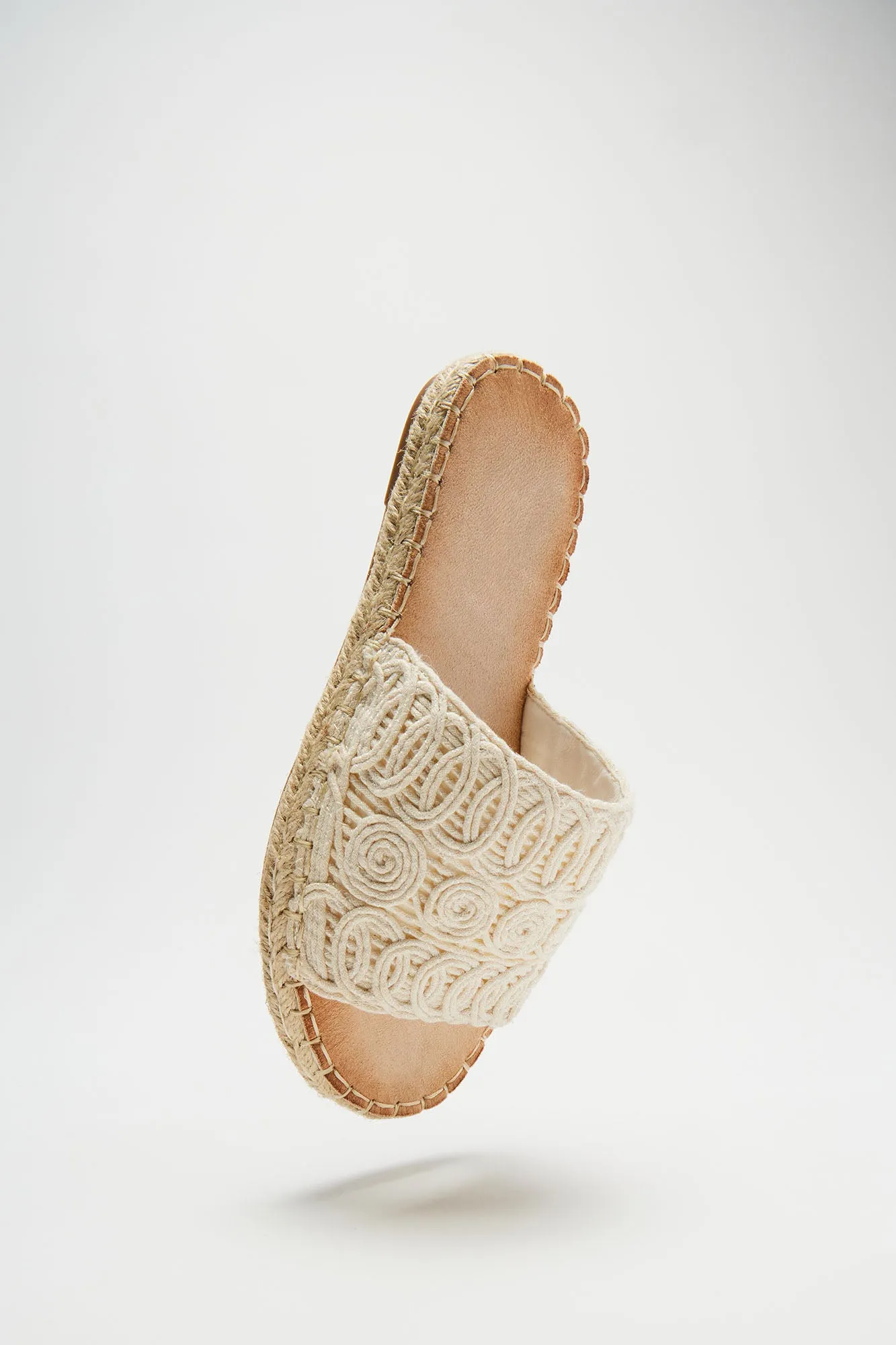 Leanne Flat Sandals - Beige sold by Fashion Nova