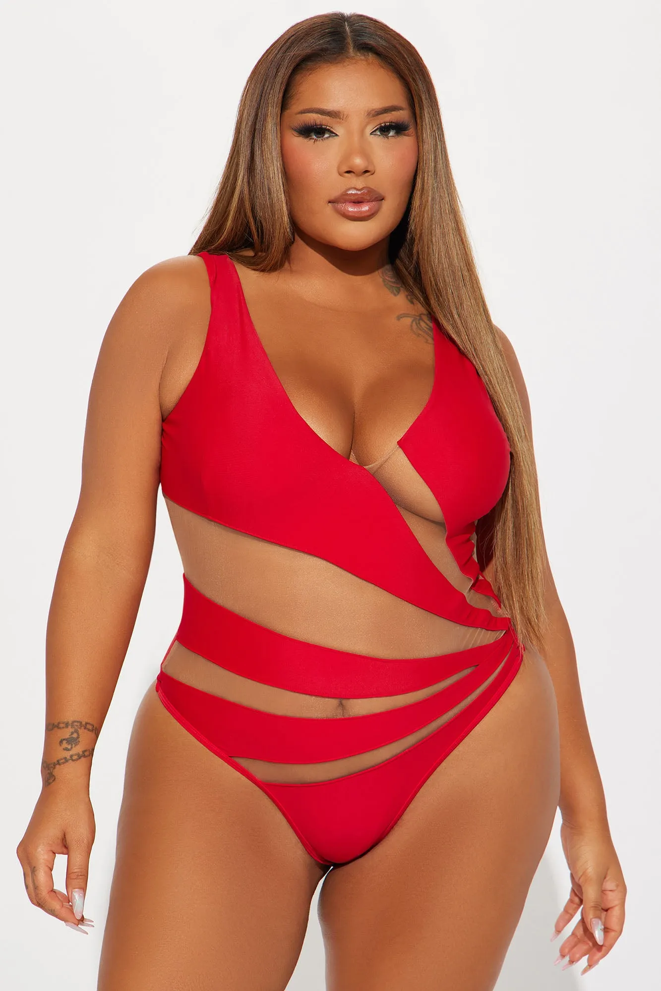 Pretty In Paradise 1 Piece Swimsuit - Red sold by Fashion Nova product image thumbnail 4