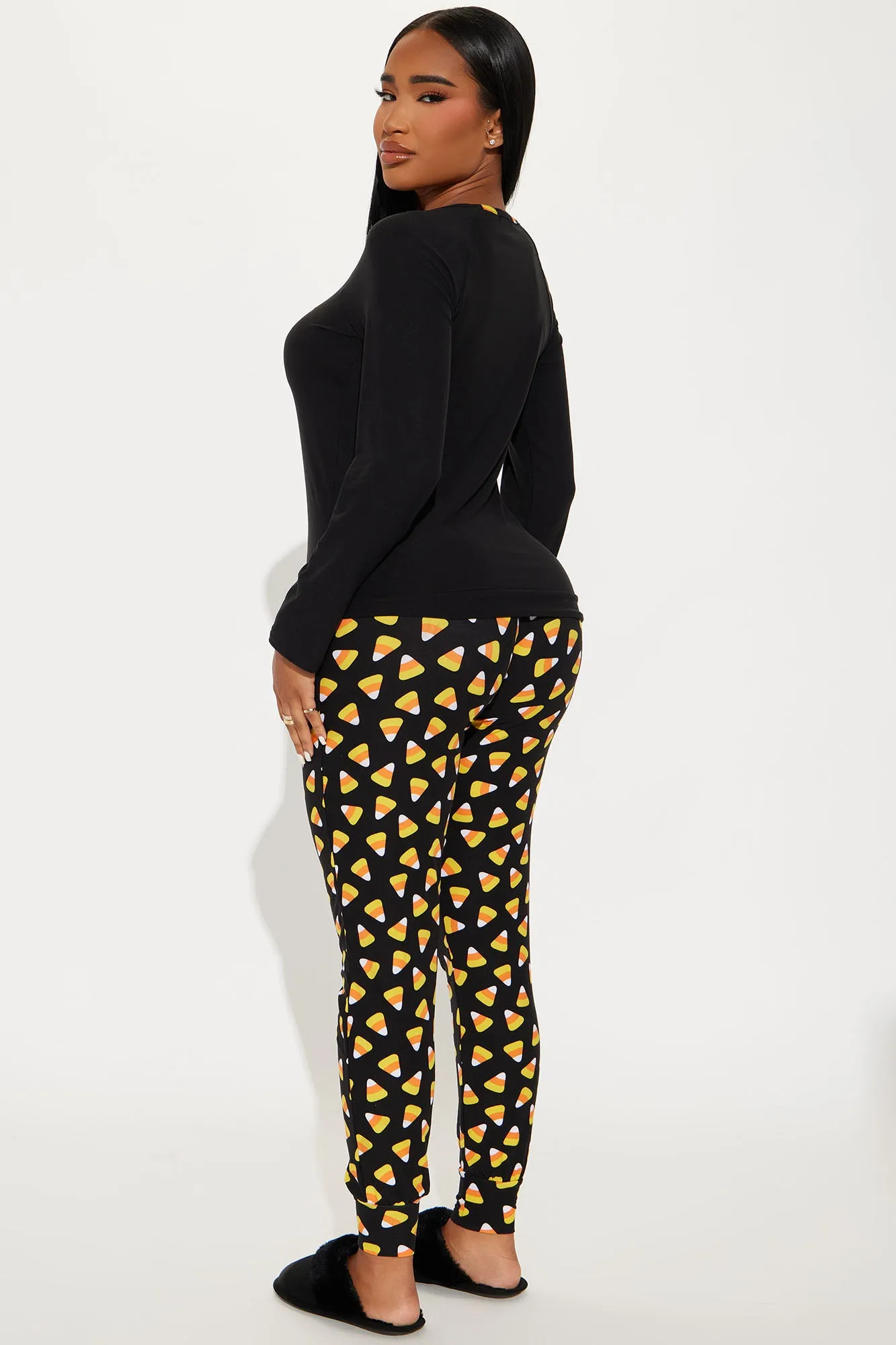 Trick Or Treating Queen Halloween PJ Set - Orange/combo sold by Fashion Nova product image thumbnail 4