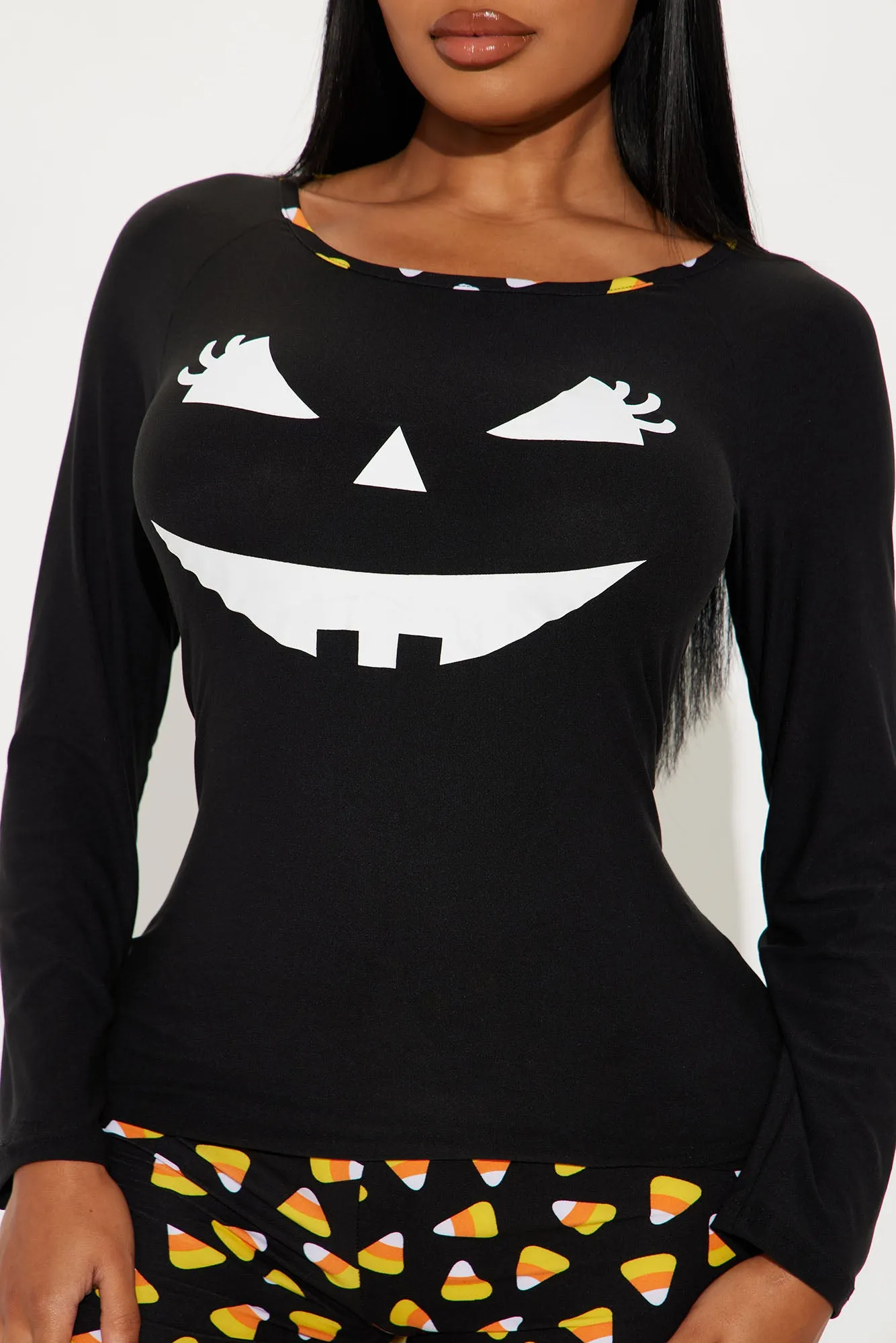 Trick Or Treating Queen Halloween PJ Set - Orange/combo sold by Fashion Nova product image thumbnail 3