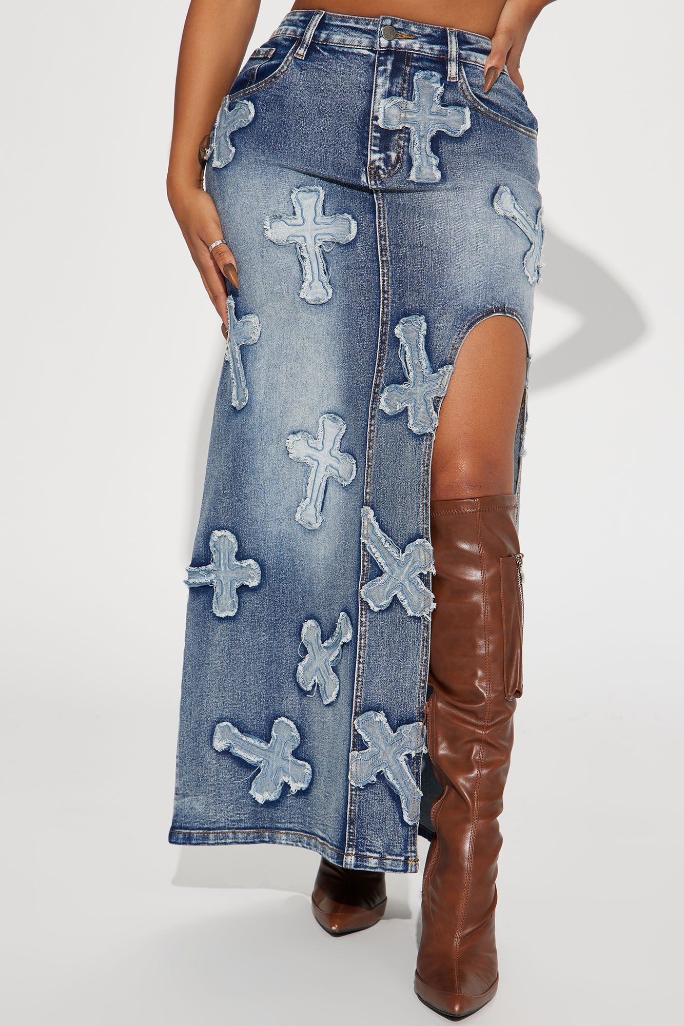 Cross Your Heart Denim Maxi Skirt - Medium Wash sold by Fashion Nova product image thumbnail 2