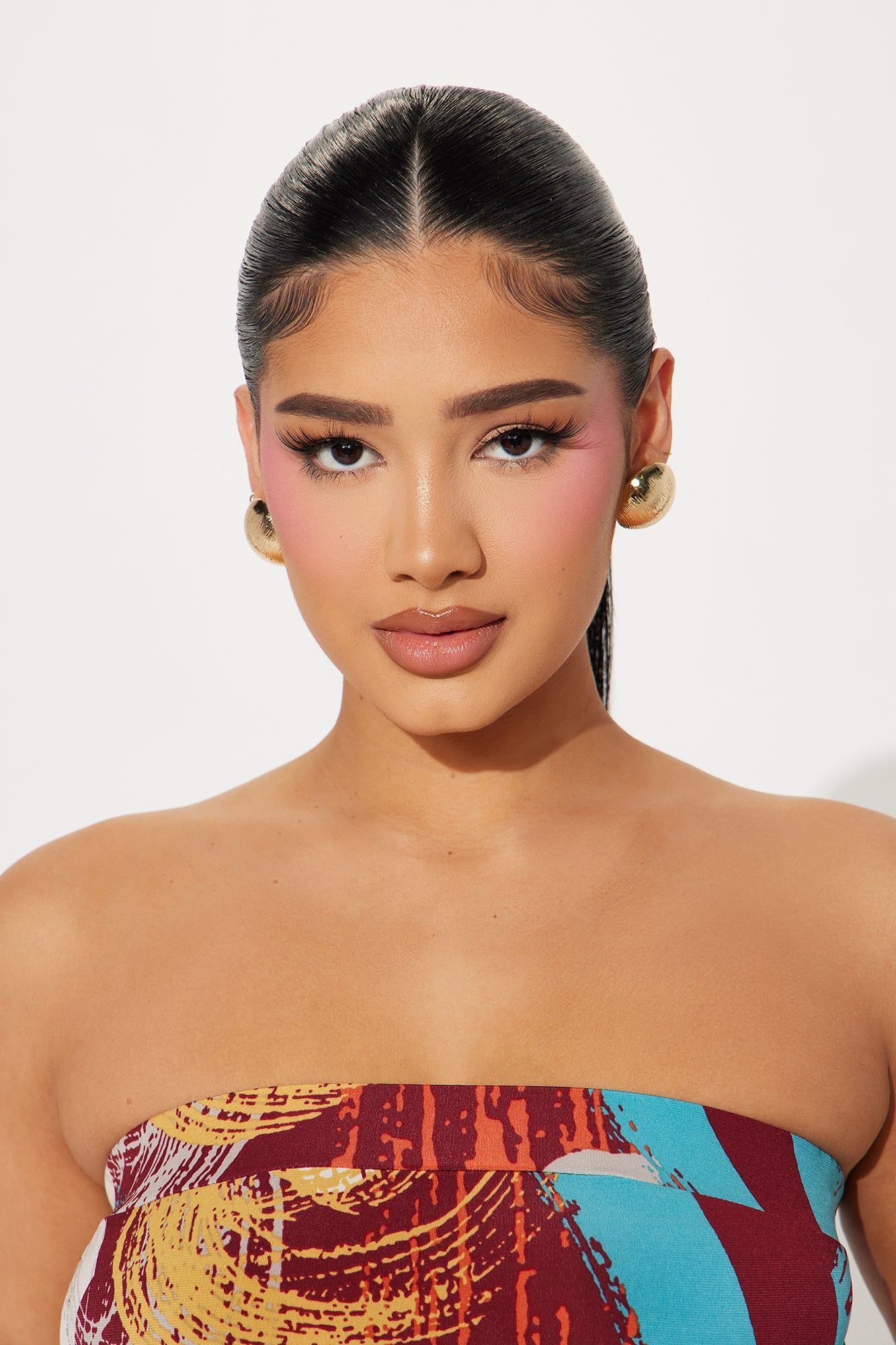 Making Bold Moves Earrings - Gold sold by Fashion Nova product image thumbnail 2