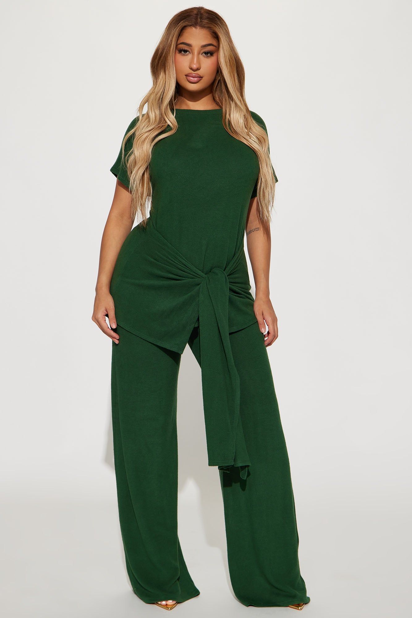 Mara Tie Waist Pant Set - Hunter sold by Fashion Nova
