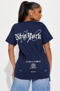 New York Script Tee - Navy sold by Fashion Nova