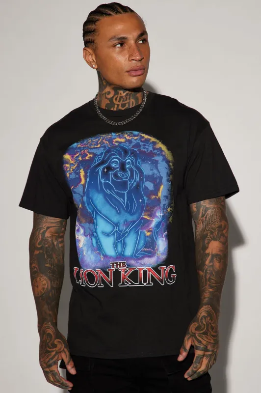 Lion King Mufasa Graphic Short Sleeve Tee - Black sold by Fashion Nova