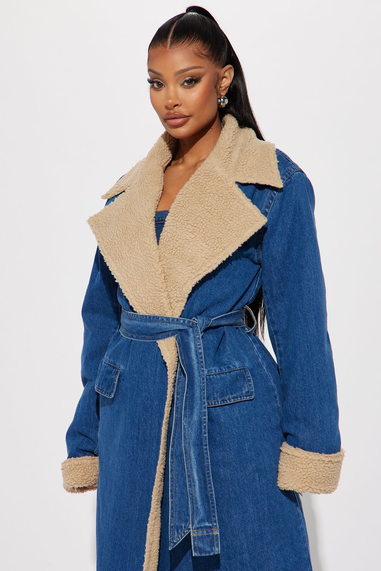 Street Style Denim Coat - Medium Wash sold by Fashion Nova product image thumbnail 2