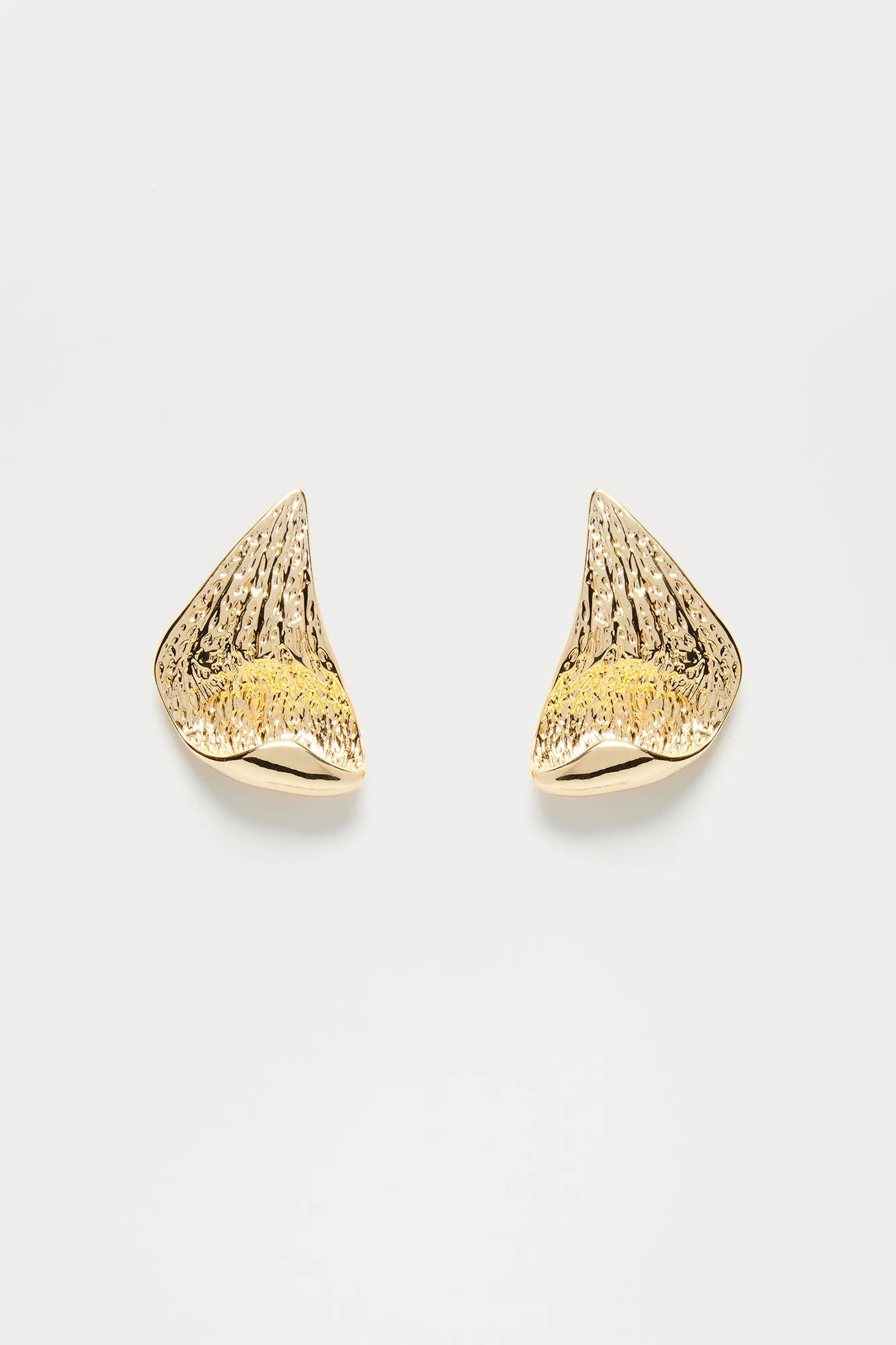 Florence Fountain Hoop Earrings - Gold sold by Fashion Nova