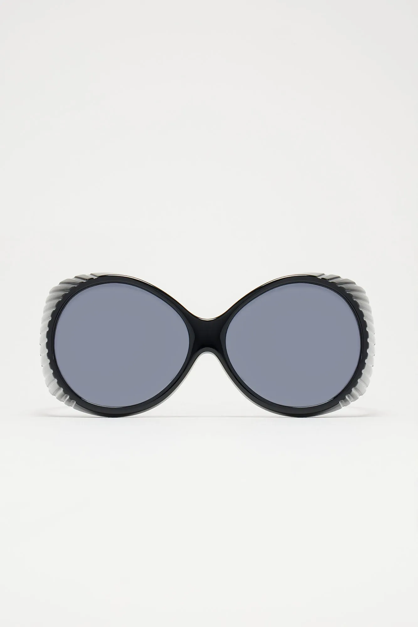 All Edna Sunglasses - Black sold by Fashion Nova product image thumbnail 3