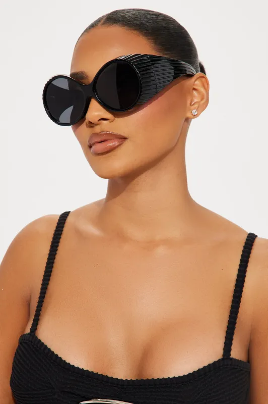 All Edna Sunglasses - Black sold by Fashion Nova