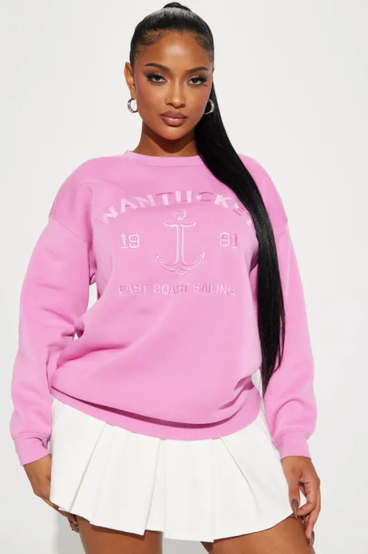 Weekend Vibes Embroidered Sweatshirt - Pink sold by Fashion Nova