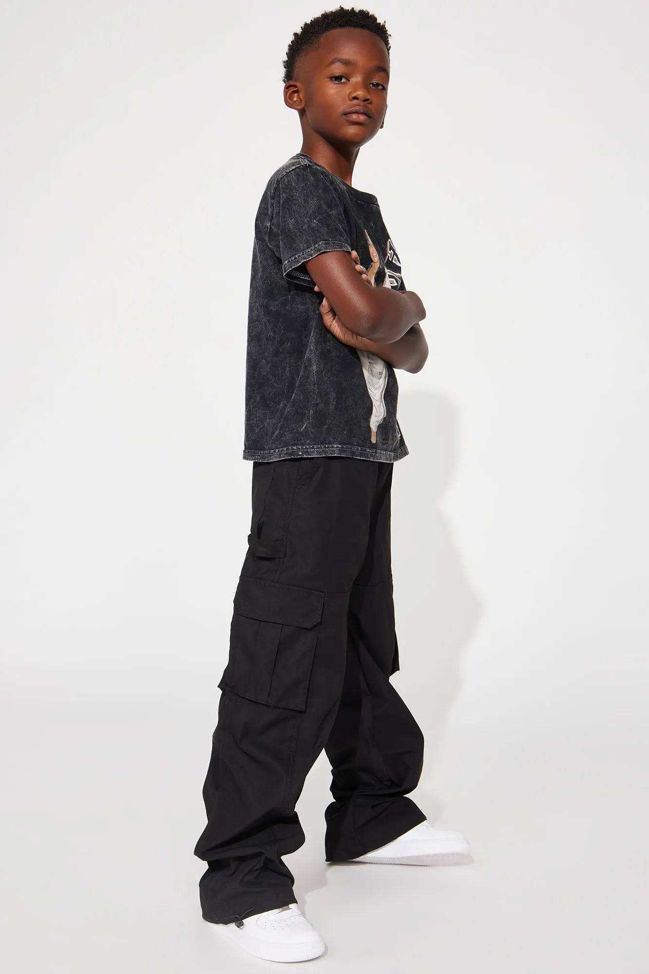 Mini Stand Up Straight Parachute Pant - Black sold by Fashion Nova product image thumbnail 2