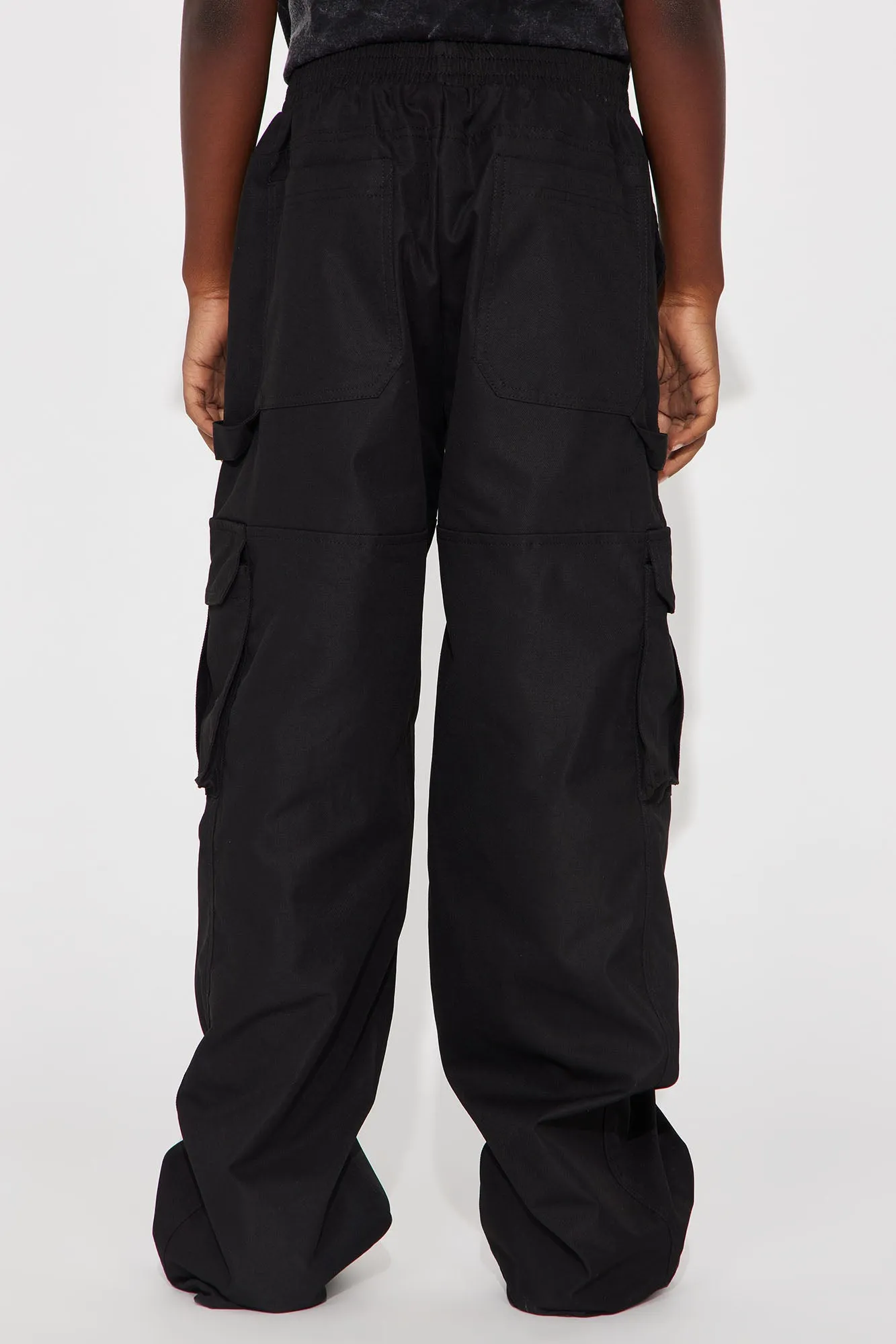 Mini Stand Up Straight Parachute Pant - Black sold by Fashion Nova product image thumbnail 5