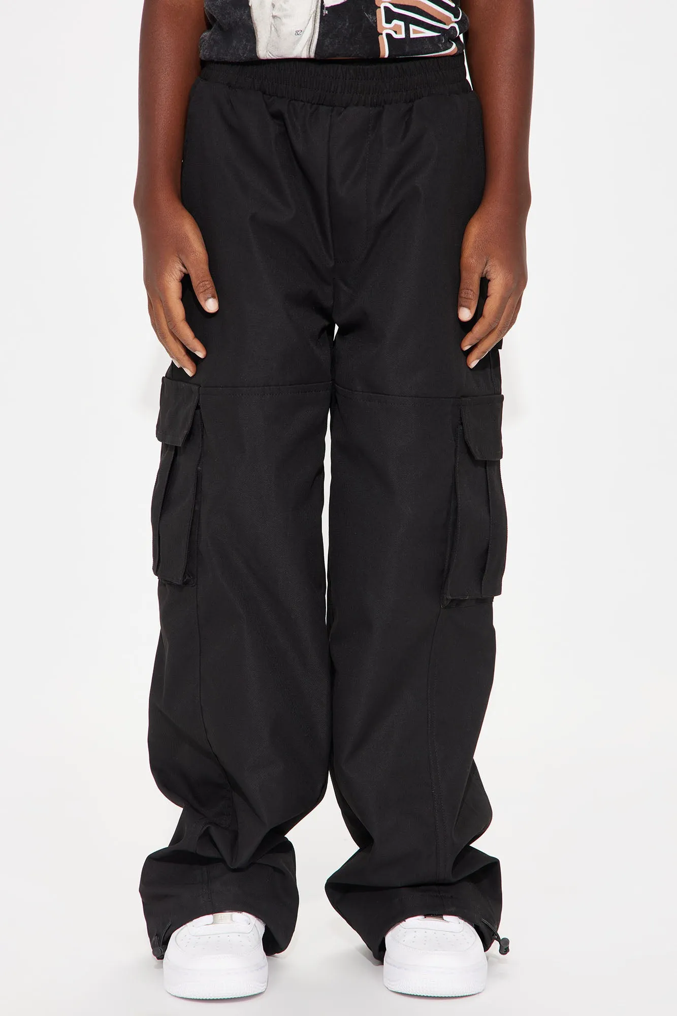 Mini Stand Up Straight Parachute Pant - Black sold by Fashion Nova product image thumbnail 4
