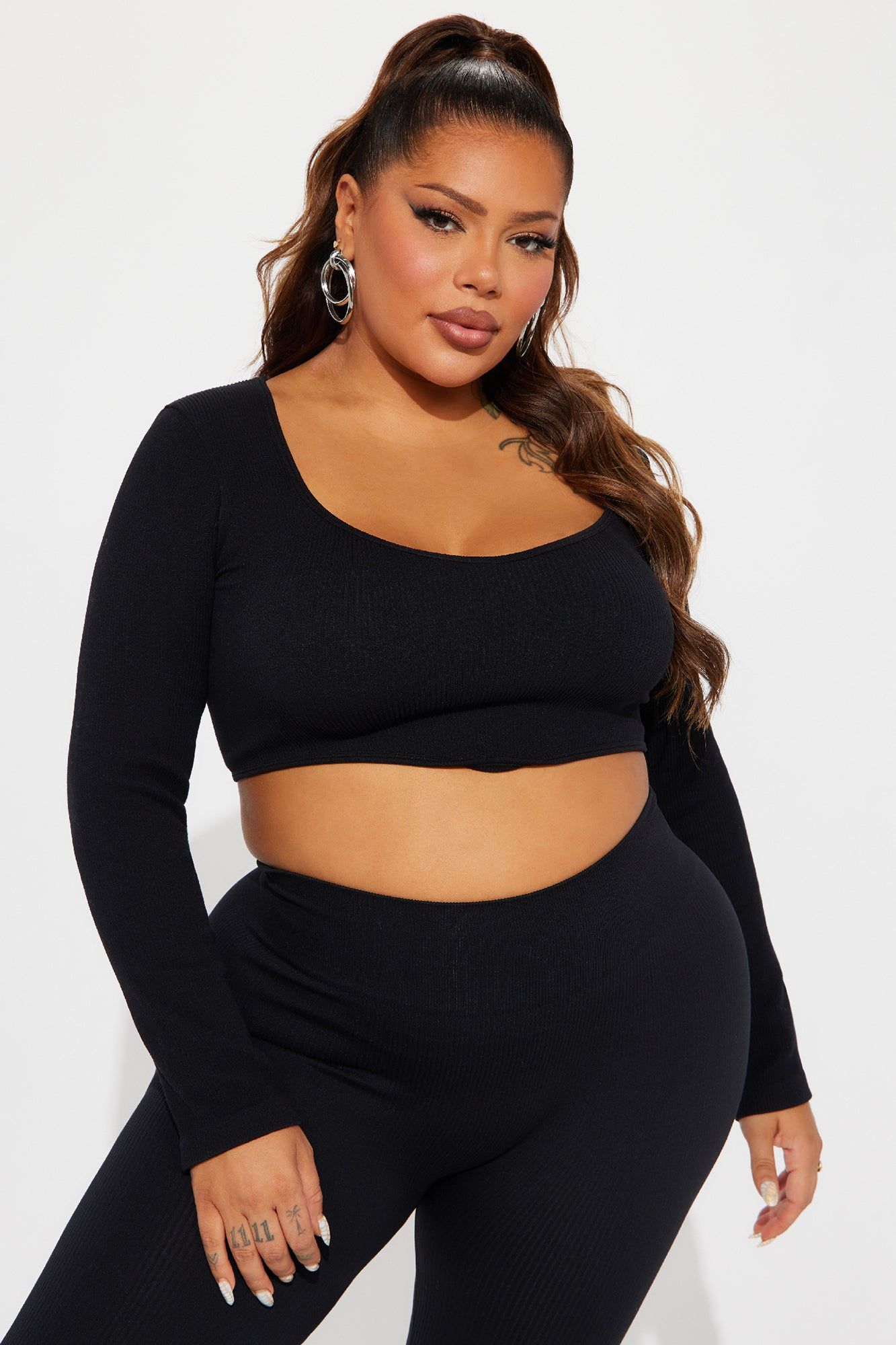 Flora Seamless Legging Set - Black sold by Fashion Nova product image thumbnail 5