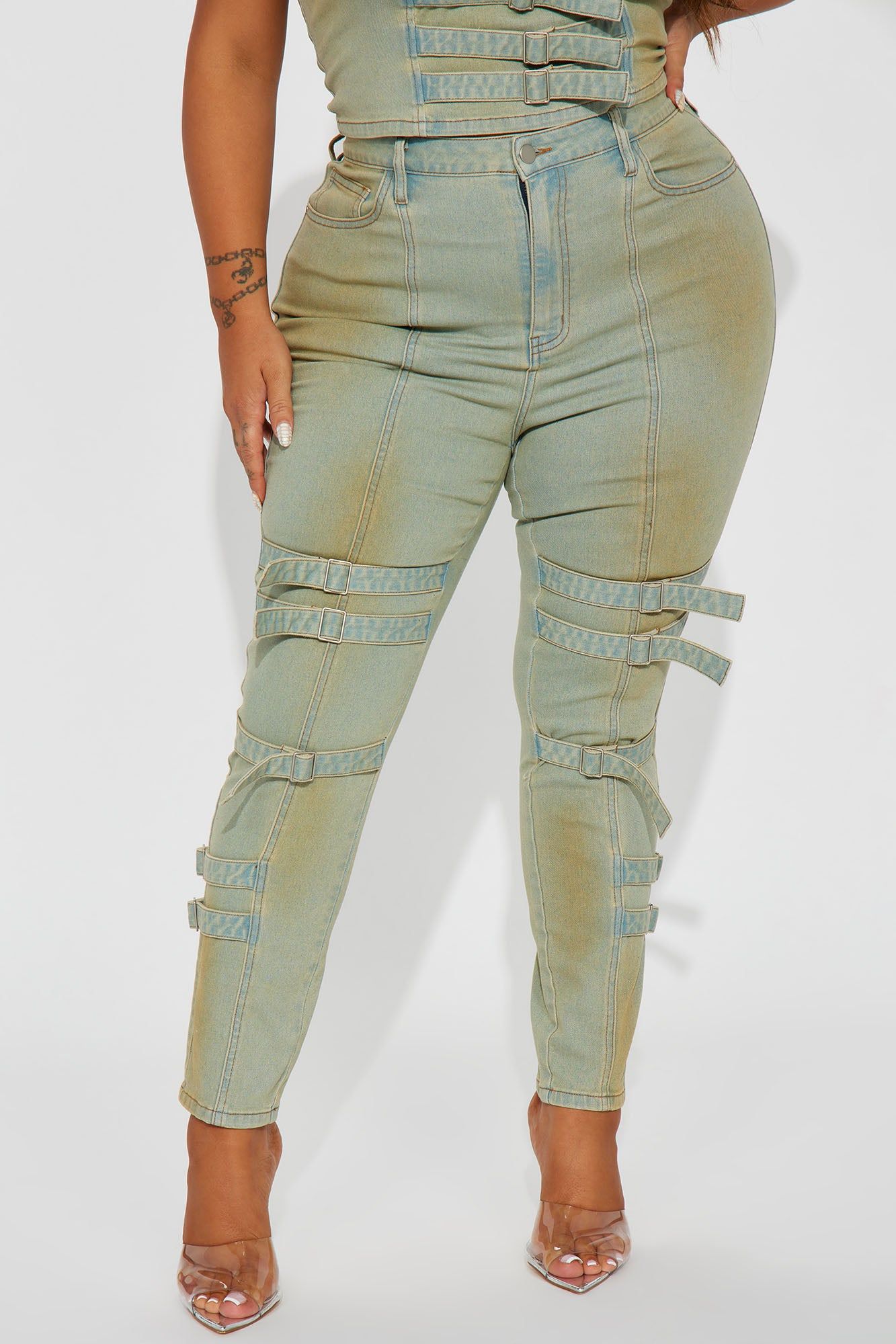 Fiona Tinted Stretch Skinny Jean - Light Wash sold by Fashion Nova product image thumbnail 5
