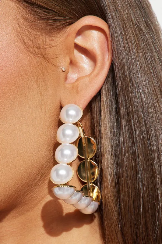 Feeling Pearly Hoop Earrings  - Gold sold by Fashion Nova