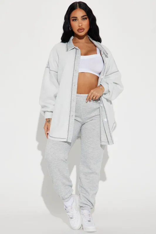 Casey Jogger Set - Heather Grey sold by Fashion Nova