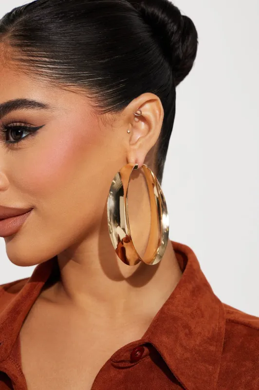 The New Classic Hoop Earrings - Gold sold by Fashion Nova