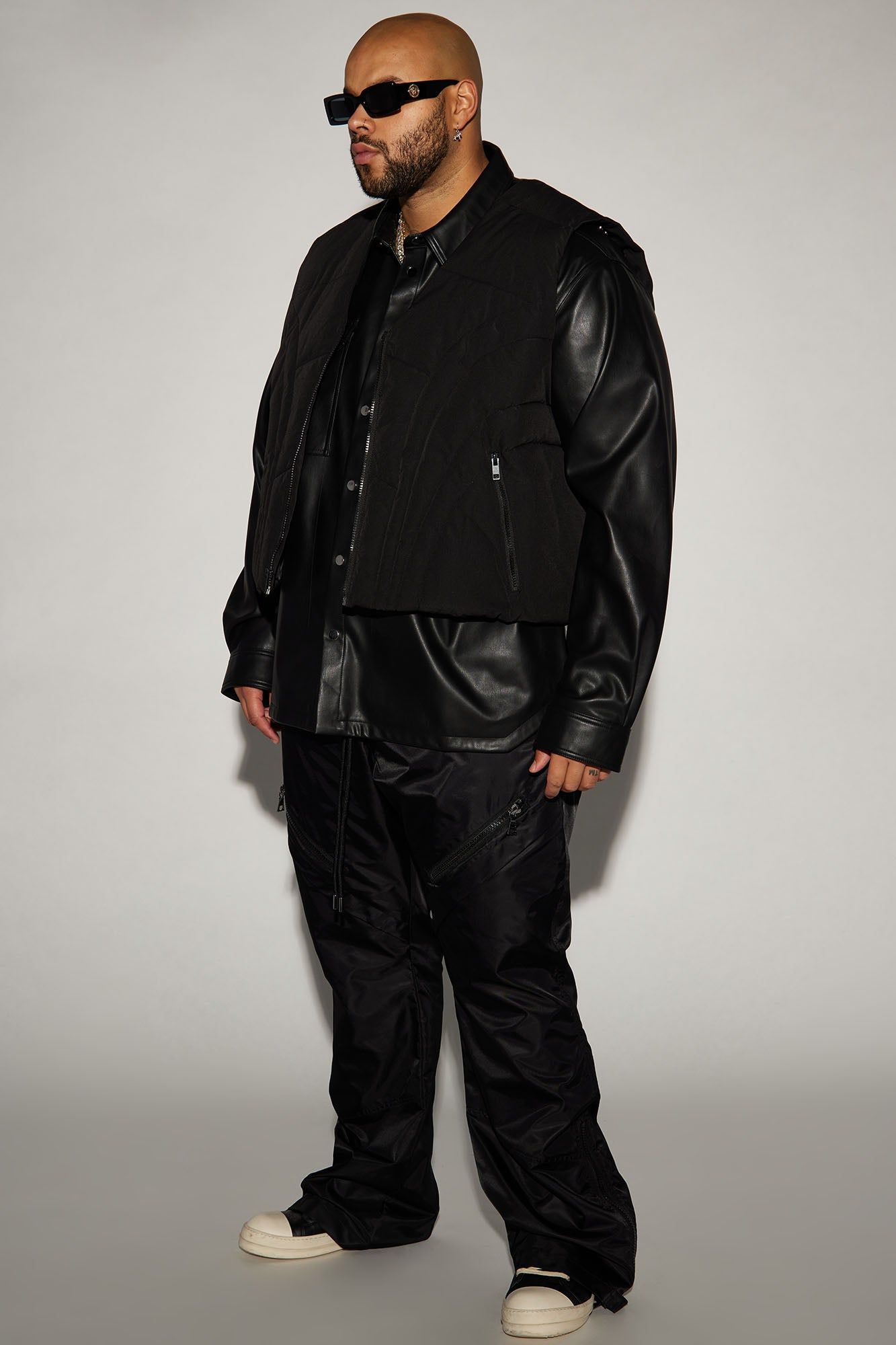 Avalon Ripstop Cropped Tactical Padded Vest - Black sold by Fashion Nova product image thumbnail 5