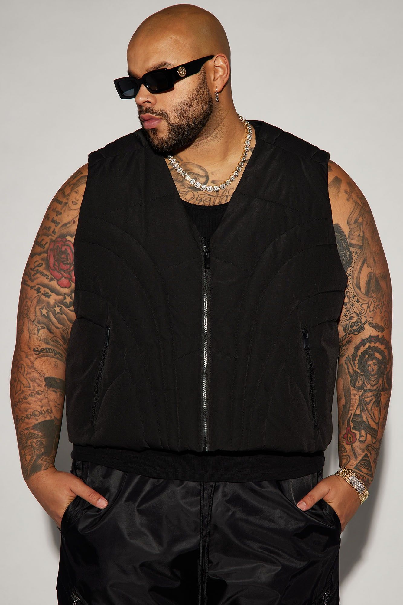 Avalon Ripstop Cropped Tactical Padded Vest - Black sold by Fashion Nova product image thumbnail 4