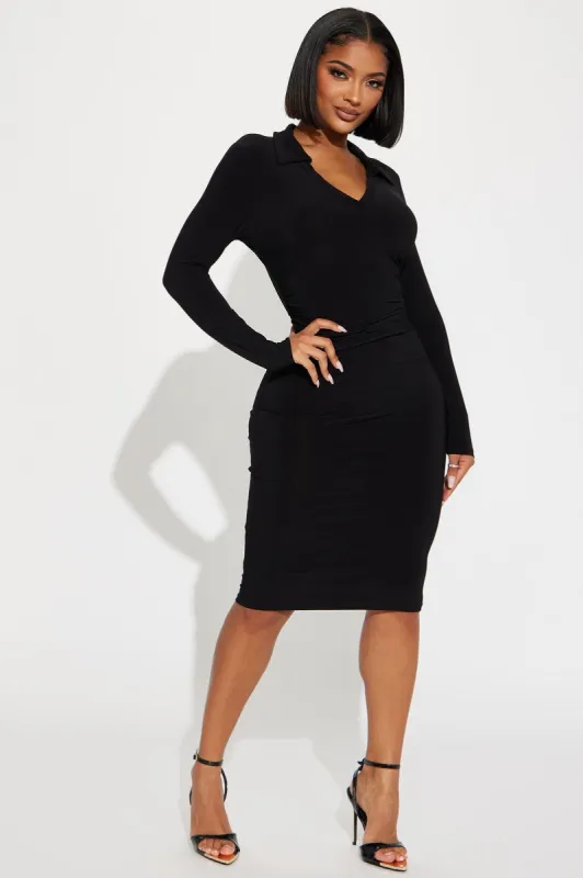 Pop The Collar Ruched Midi Dress - Black sold by Fashion Nova