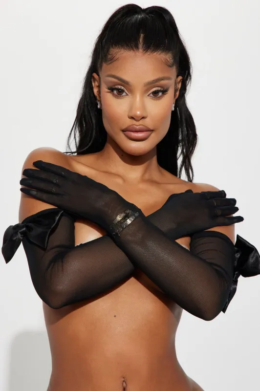 Classy Babe Mesh Gloves - Black sold by Fashion Nova
