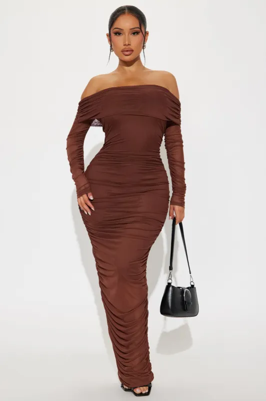 Top Trend Ruched Maxi Dress - Chocolate sold by Fashion Nova