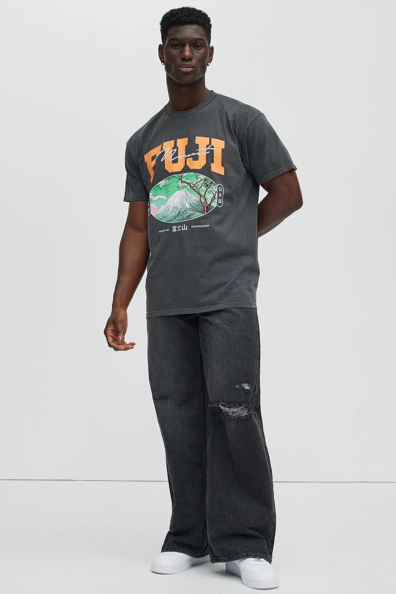 Mount Fuji Vintage Short Sleeve Tee - Black sold by Fashion Nova product image thumbnail 3