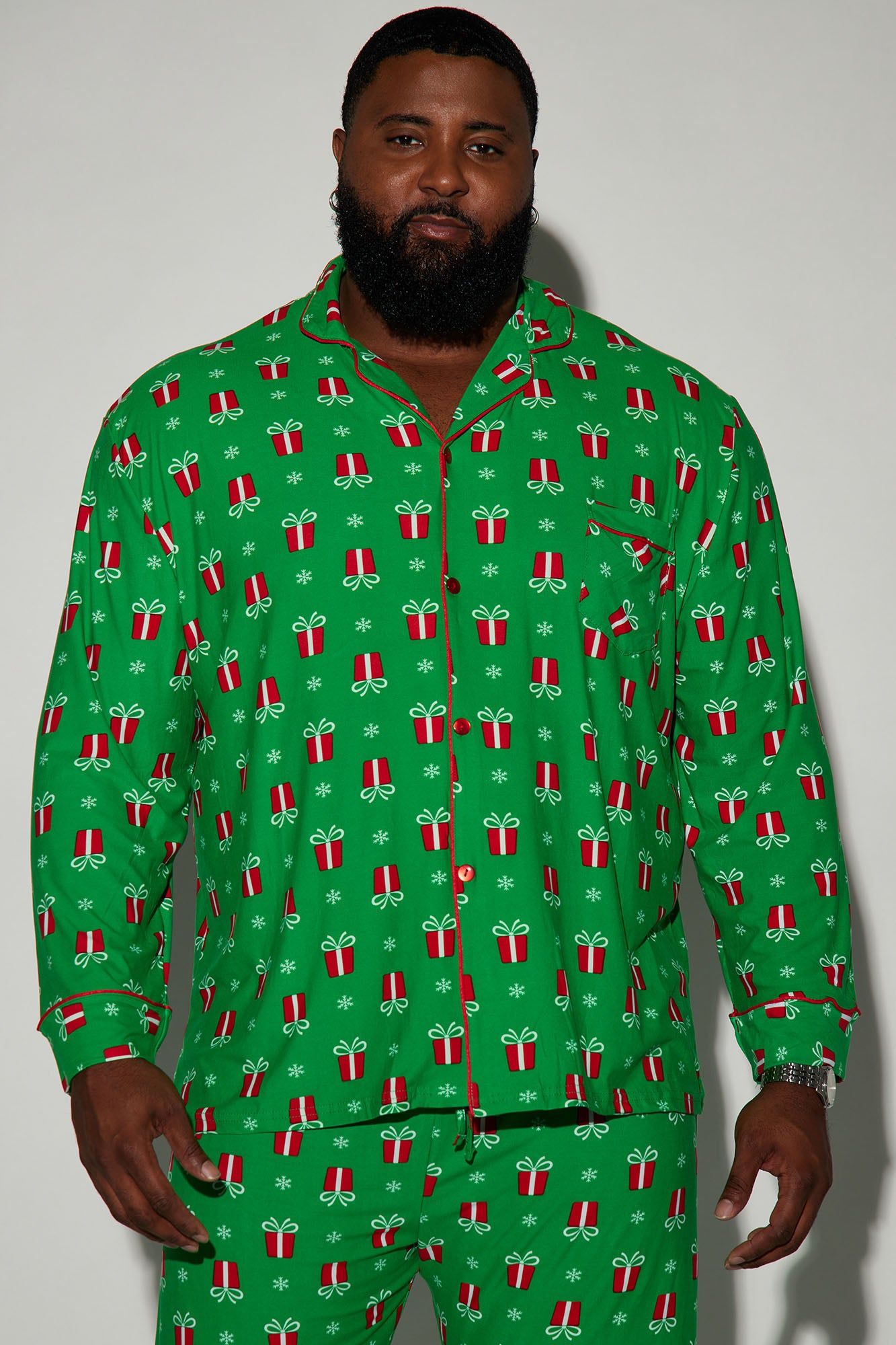 Snow Covered Trees Holiday PJ Set - Green sold by Fashion Nova product image thumbnail 5