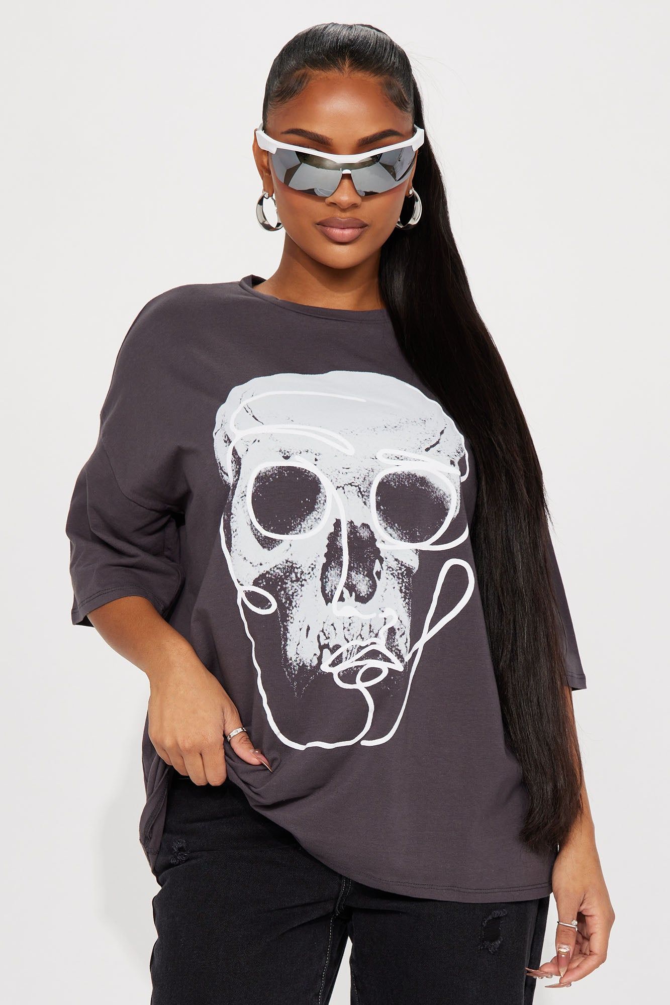 Art Is Subjective Skull Oversized Tee - Charcoal sold by Fashion Nova