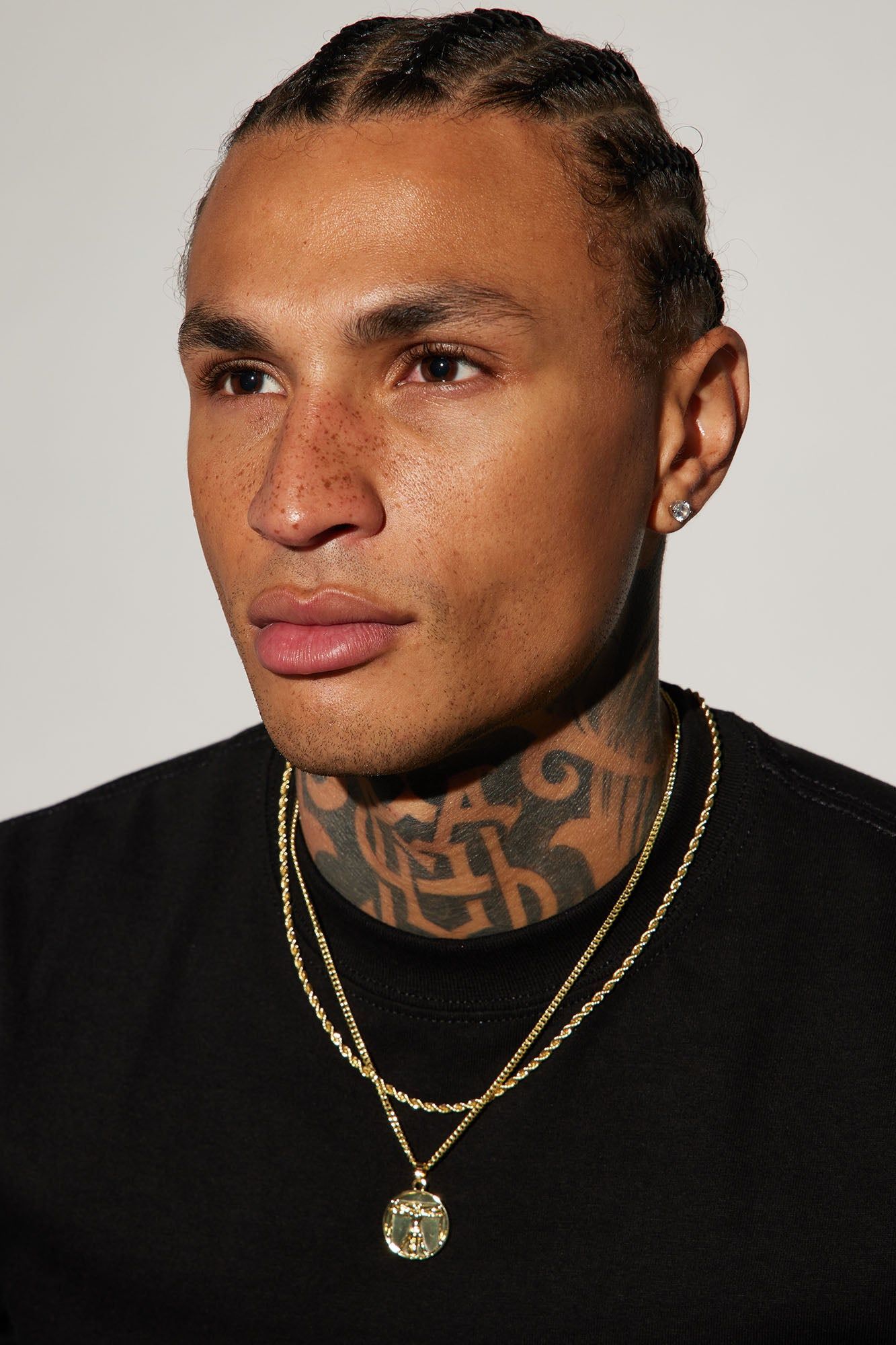 Vitruvian Man 2 Piece Chain Necklace - Gold sold by Fashion Nova product image thumbnail 2