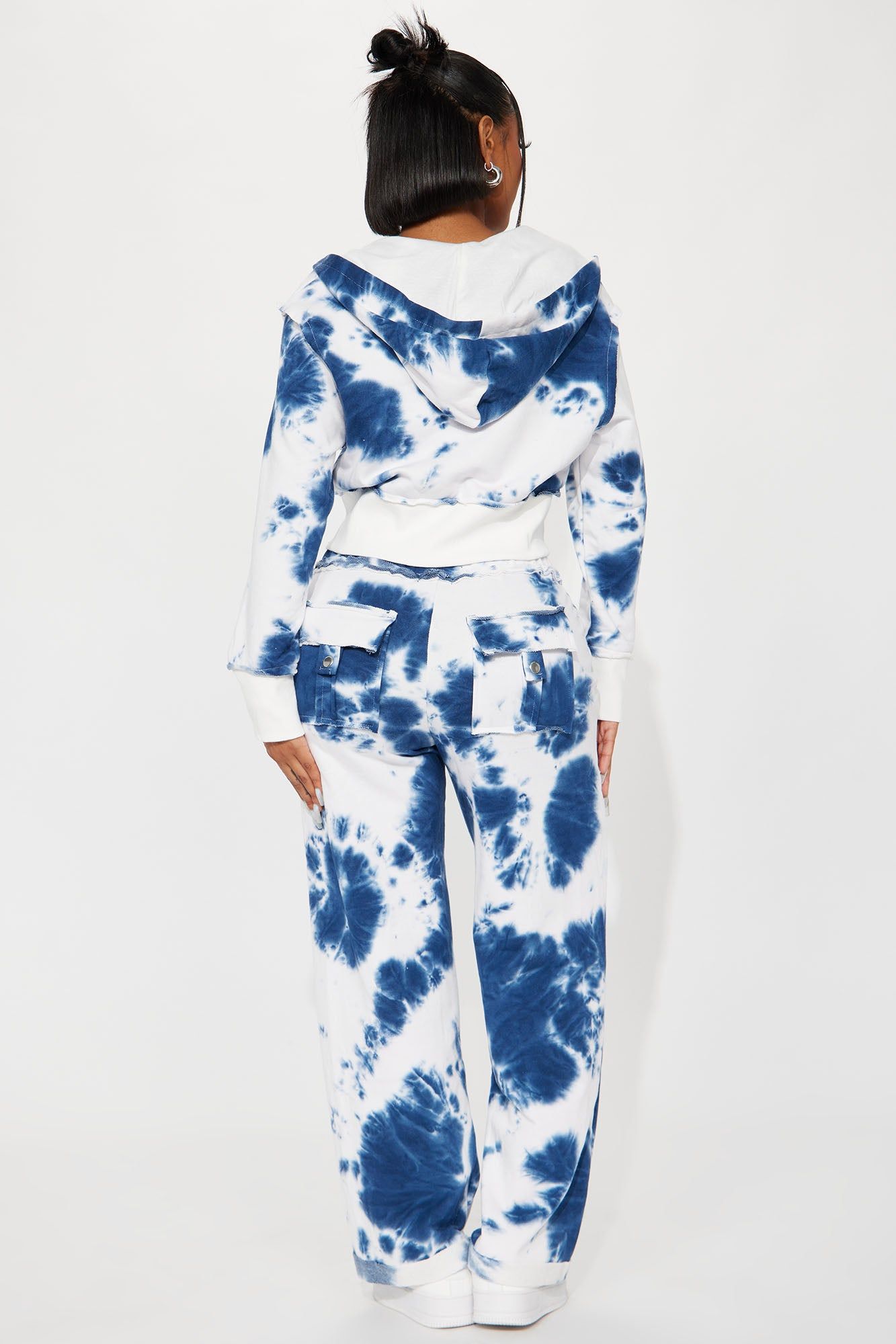 Throwback Tie Dye Jogger Set - Navy sold by Fashion Nova product image thumbnail 3