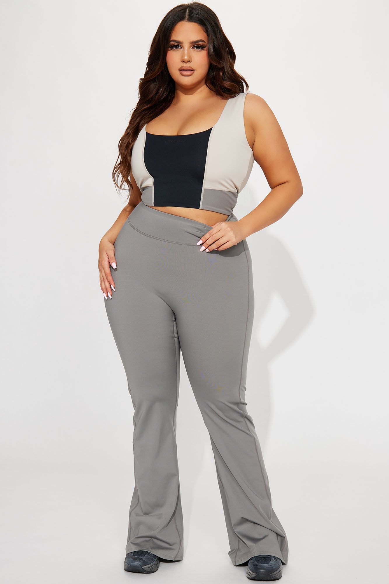 Claudia Elevate Active Yoga Pant - Charcoal sold by Fashion Nova product image thumbnail 4
