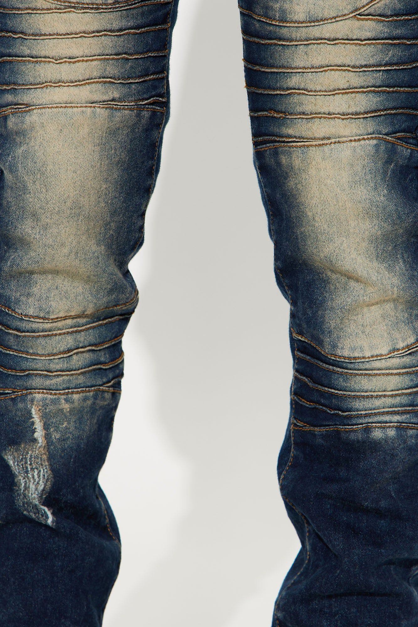 Pretty As A Bow Wrap Up Heels - Black sold by Fashion Nova product image thumbnail 3