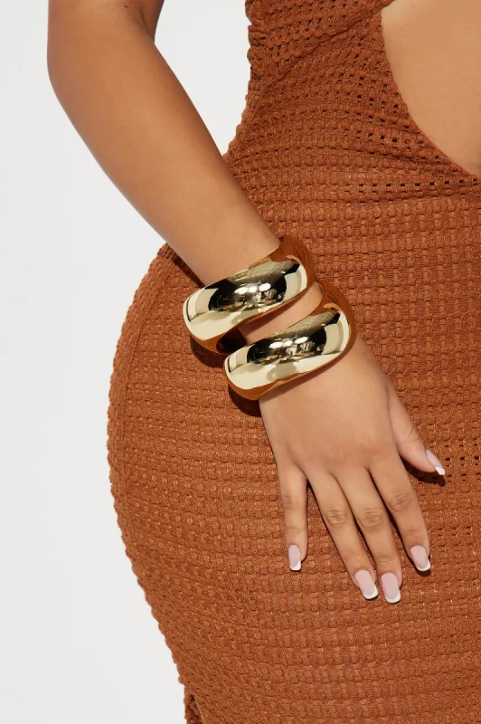 Cove Island 2 Piece Bracelet Set - Gold sold by Fashion Nova