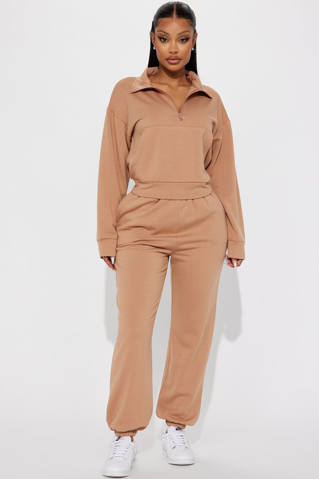 Chill Day Fleece Jogger Set - Mocha sold by Fashion Nova