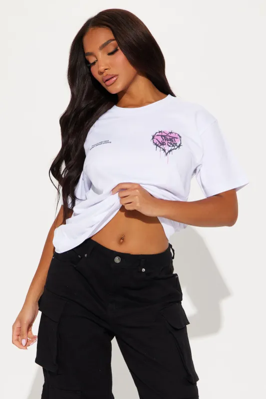 Trust No One Heart Tee - White sold by Fashion Nova