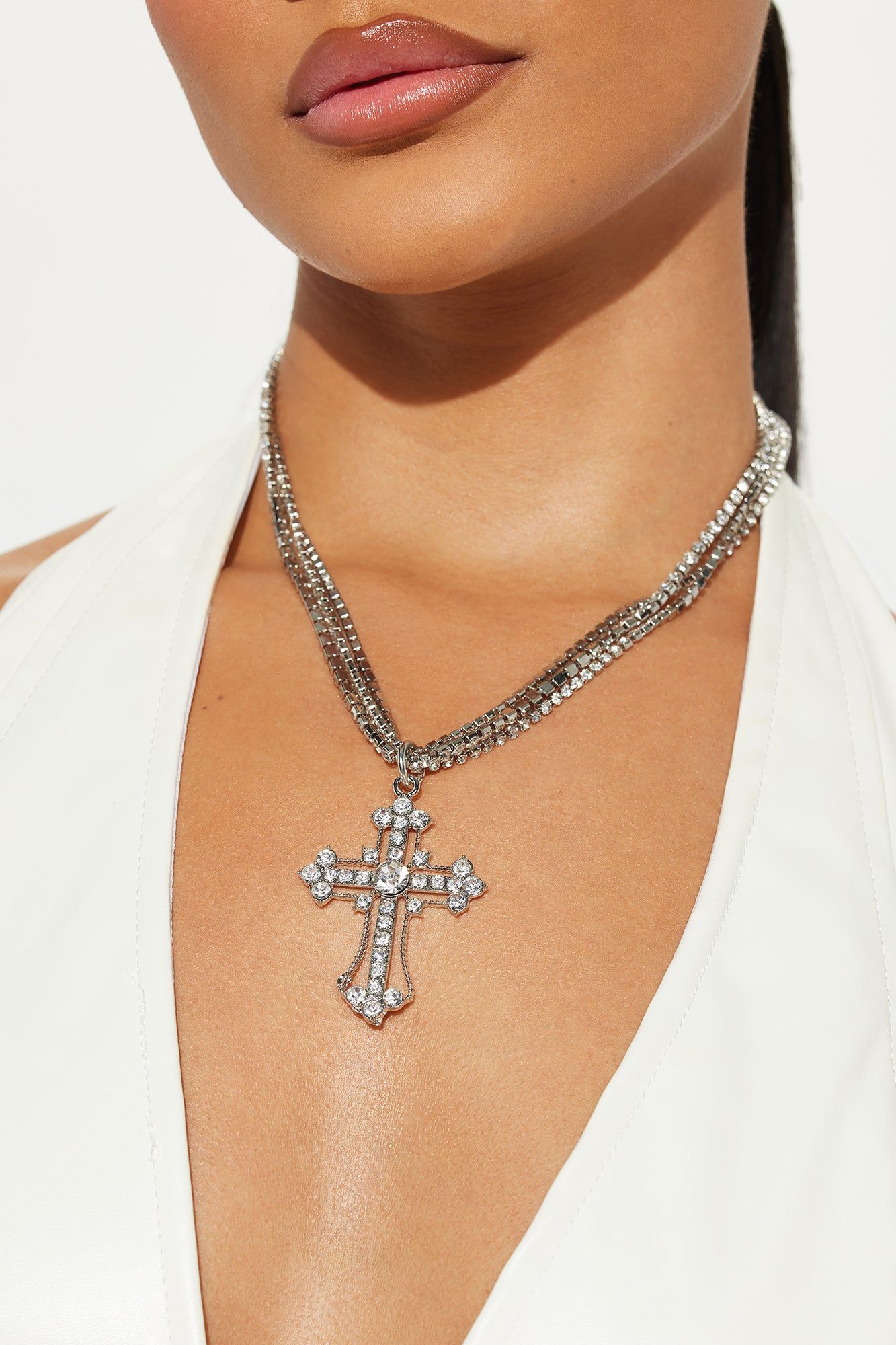 Surrounded With Goodness Necklace - Silver sold by Fashion Nova